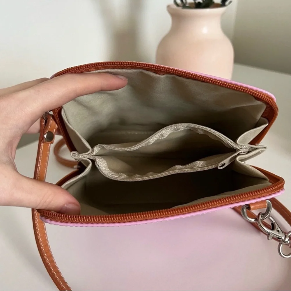 Pink crossbody - Picture 4 of 4